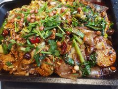 -俏巴妹烤鱼香锅(奥体店)