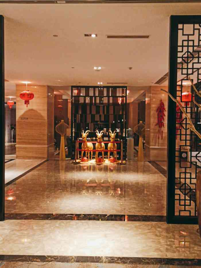 初高中都在附近读书 推荐: 情侣出游 璟江大酒店 06357/人 连江县