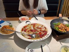 -江渔儿酸菜鱼(奥园广场金发购物中心店)