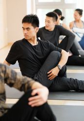 -酉嘉瑜伽YO+YOGA