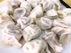 -孖妹上肉饺子馆