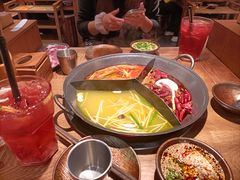 -巴卤社老火锅(财富店)