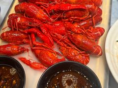 -肥肥虾庄·金牌油焖大虾(沙湖店)
