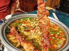 -三江源美食城