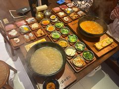 -银米·云南传统过桥米线(双廊黑金冠店)