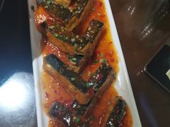 -东口码头·烧鸽子·鱼头泡饼·地方菜(金鹰悦城店)