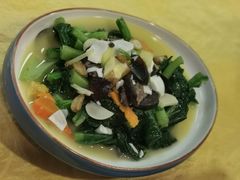 -东方之猪四更烤乳猪(金垦总店)