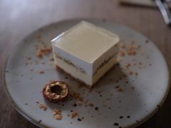 -知亘茶食