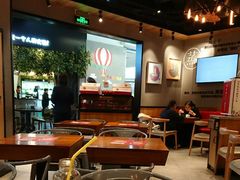 大堂-渝是乎川渝小炒(新世界百货望京店)