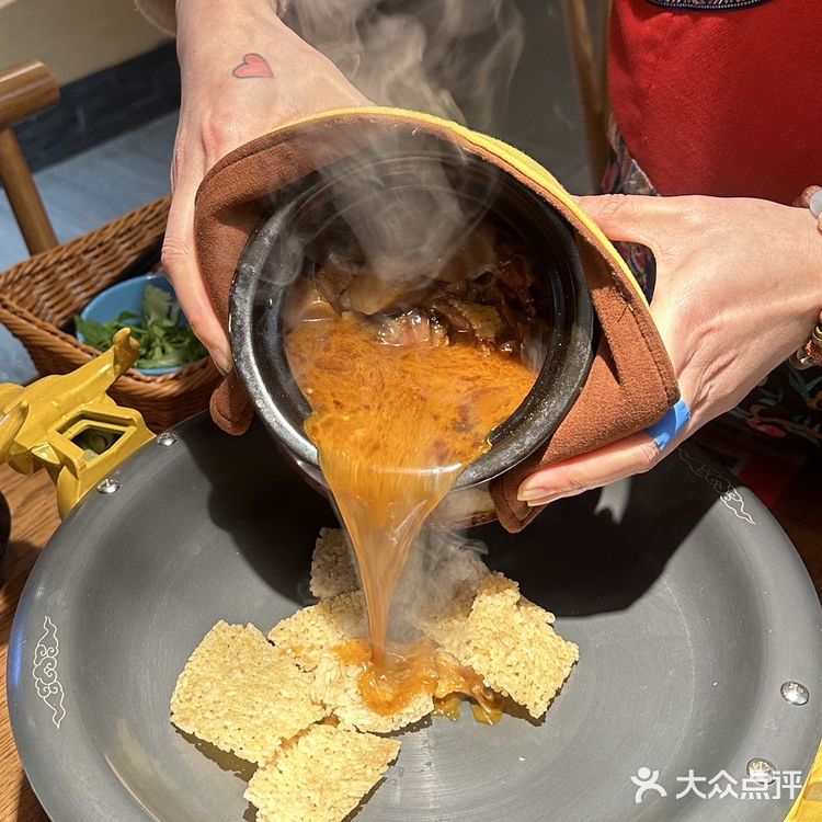 爱吃辣的肯定都会爱上的一家店！！真的好吃！