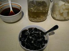 龟苓膏-螺大蛳柳州螺蛳粉·火锅·热干面(西城永捷店)