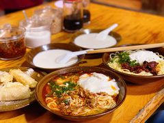 鸡丝豆花面-袁家豆腐