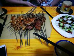 -喝丢一只鞋海鲜烧烤·海肠捞饭(文体街店)