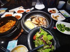 -木槿花韩式炭烤·熟成肉工坊(孙文东路店)