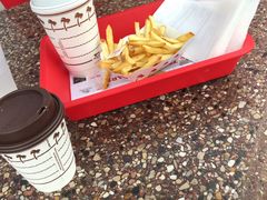 -In-N-Out Burger(LAX)