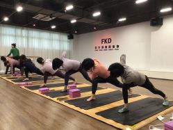 -防空洞舞蹈·瑜伽