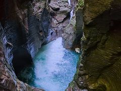 -蝶舞清江·恩施地心谷景区