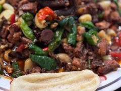 -郑小二山东特色炒鸡店(红小巷店)