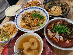 鸳鸯螺蛳粉-西环肥仔螺蛳粉(总店)