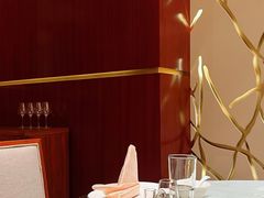-湖影中餐厅·南京金茂威斯汀大酒店