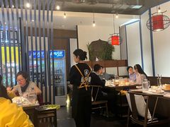 -尚尚仙·酸汤猪手·猪肚鸡火锅(华联万柳购物中心店)
