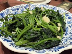 -荷栖小院·品质江西菜(红谷滩店)
