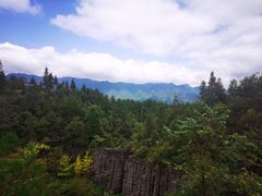 -梭布垭石林景区