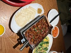 青岛戳子肉-吕氏疙瘩汤·新鲁菜(济南万象城店)