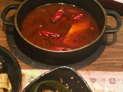 -呷哺呷哺 小火锅 (浦东新欧尚超市店)