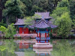 -黑龙潭公园