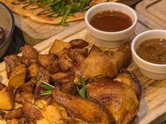 -Common Table · Brunch & Coffee
