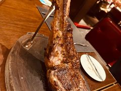 -恰餐厅及酒吧 CHAR Bar & Grill (北京丽都皇冠假日店)