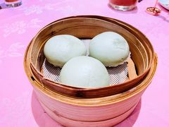 绿茶流沙包-誉八仙酒楼(静安大悦城店)