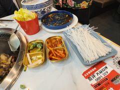 -冰城焰会大丰收铁锅炖(萝岗万达金街店)