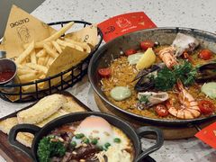 -CRAZYONES西班牙海鲜饭(上海美罗城店)