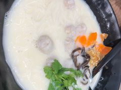 -渔米丰·广府鱼汤米线(光明广场店)