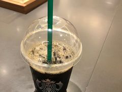 -星巴克臻选(北京银泰店)