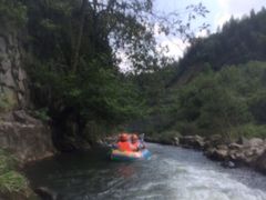 -仙山谷激浪漂流