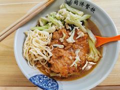 -同济大学本部学苑饮食广场