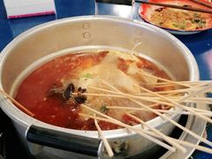 -马路边边串串香(延庆环球新意广场店)