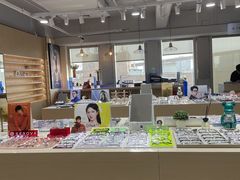 -鲸渝眼镜·浅目视光(春熙路店)