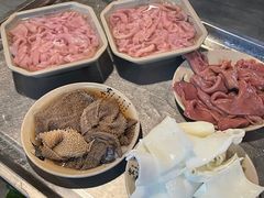 -九尺赵老四鲜鹅肠火锅