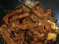 -张大师鸭爪爪特色火锅(万达店)