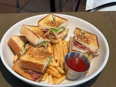 -Chili's Cafe&Bar奇利斯(滨江店)