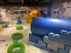 -MINI MARS KIDS CLUB亲子家庭中心(长宁天山店)