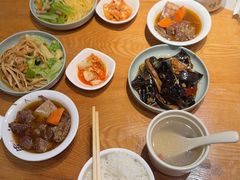 -牛肉传·东北地标·牛排饭(奥体店)