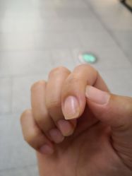 -进巍美甲美睫店