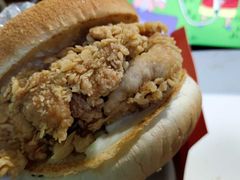 香辣鸡腿堡-前进5路汉堡炸鸡(昙华林店)