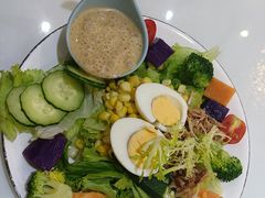 -丽莎沙拉轻食餐厅(国贸店)