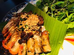 -大头虾越式风味餐厅(光明广场店)